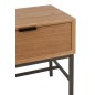 Mesa con patas de metal y madera natural de 47x30x51cm.