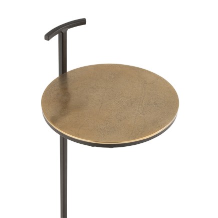 Consola de metal dorado de 25.5x25x65.5 cm.