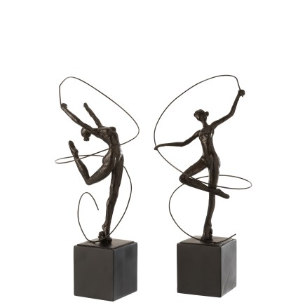 Conjunto de 2 gimnastas en pedestal de resina marrón de 20x18x46 cm